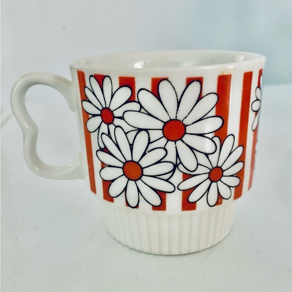 japan Other - Retro Vibtage 1960s Floral Striped Daisy Ceramic Mug made in Japan